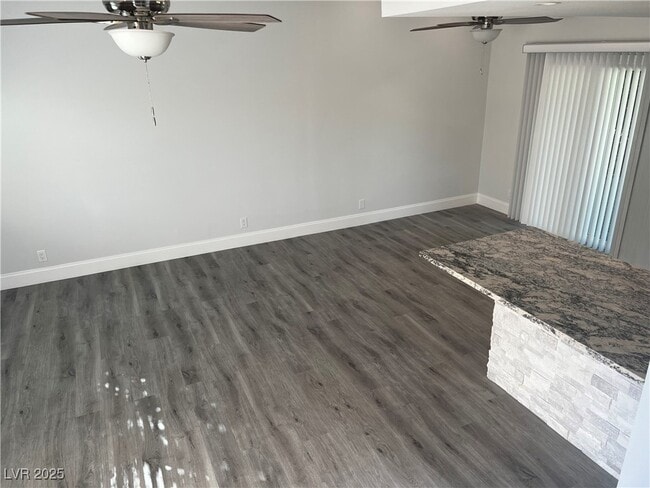 Building Photo - 524 Greenbriar Pl