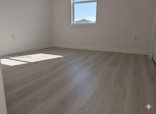 Building Photo - 19507 SW 339th St