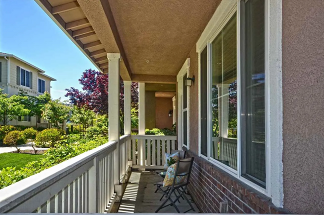 Building Photo - COMING SOON-Charming 3 bedroom home -with ...