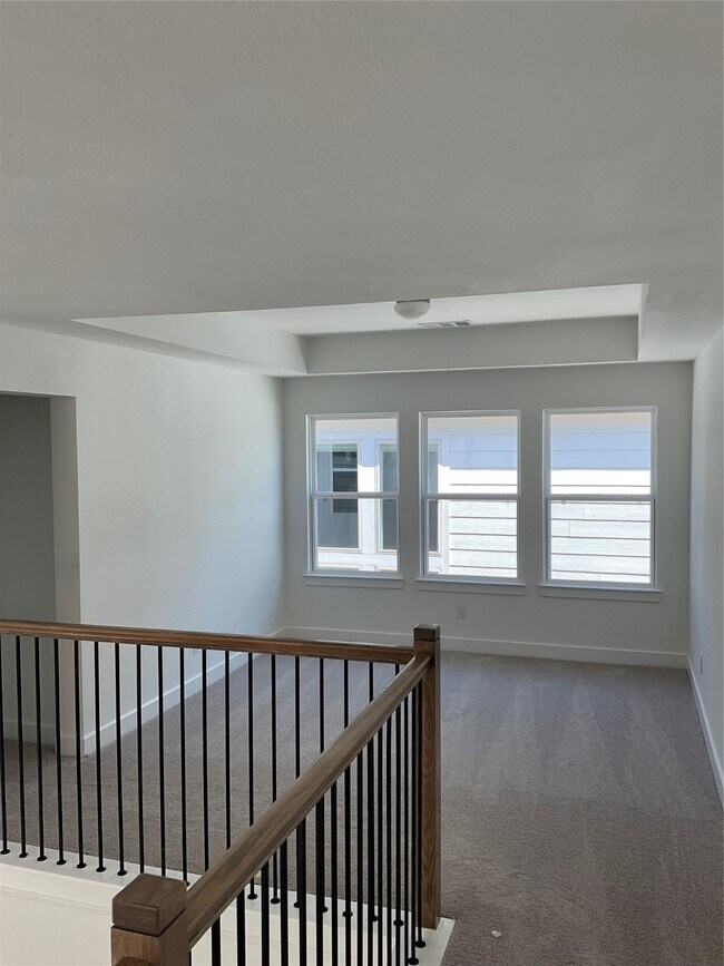 Building Photo - 7311 Blue Gentiana Ln