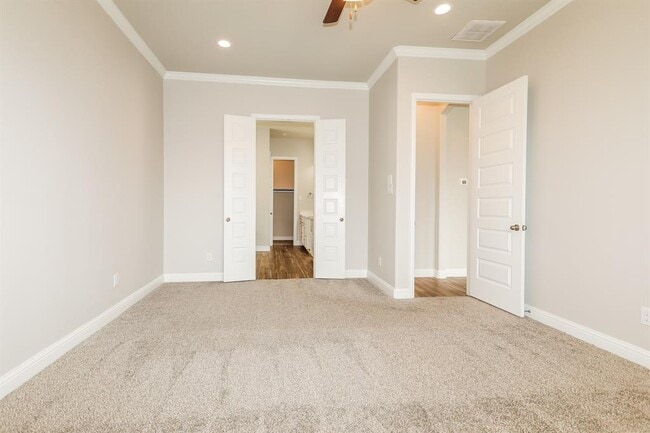 Building Photo - 10062 Black Maple Dr