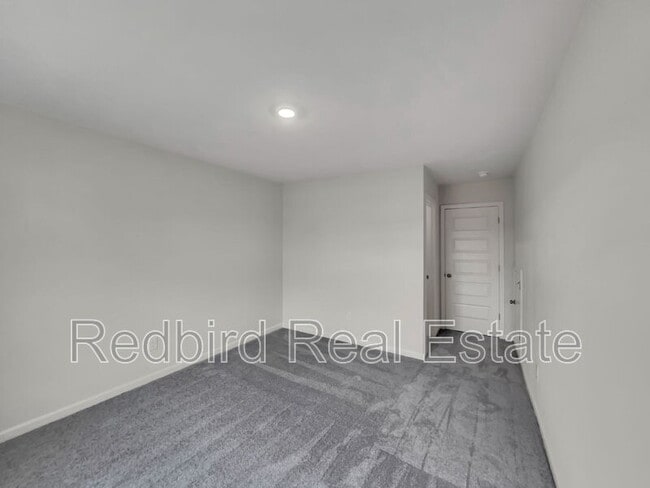 Building Photo - 1665 Manuka Ln