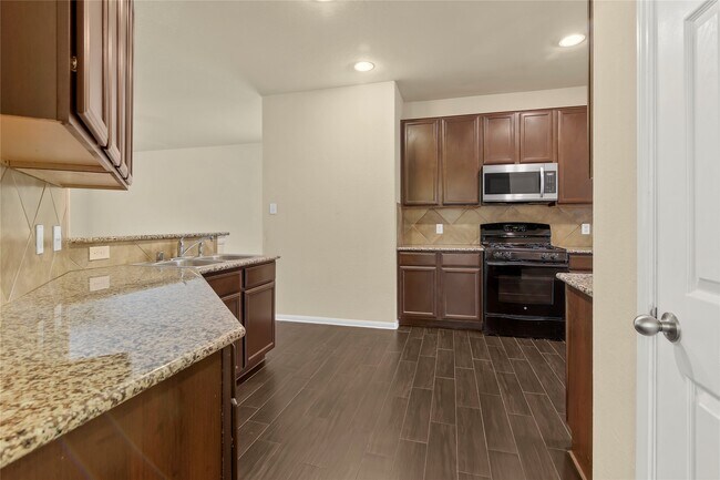 Building Photo - 18715 Windy Stone Dr