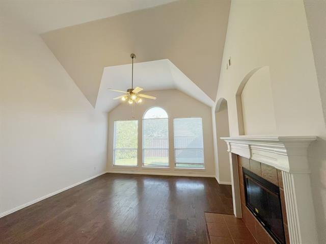 Building Photo - 1632 Pleasant Valley Ln