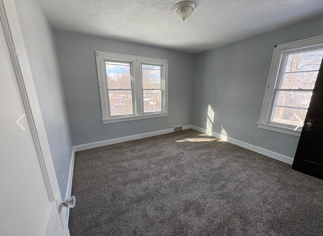 Building Photo - 15419 Woodbrook Ave