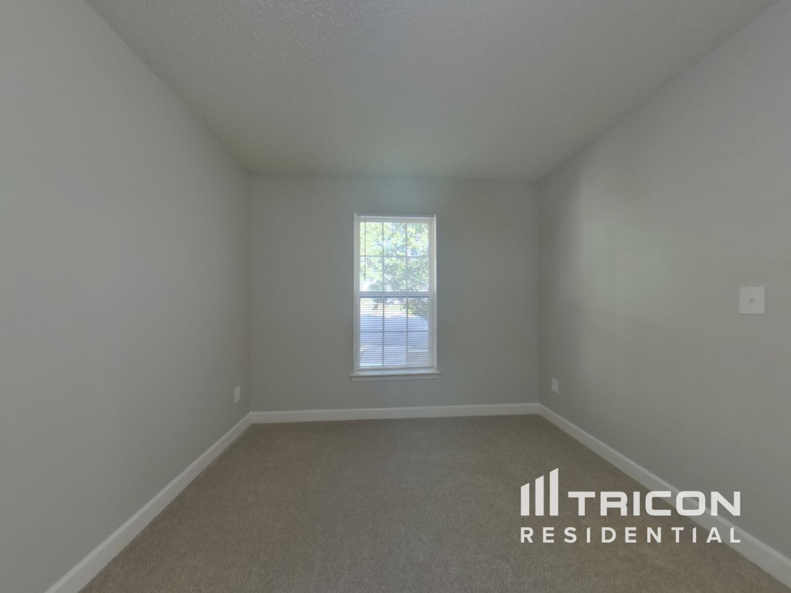 Building Photo - 1005 Alston Hill Dr