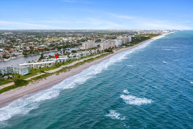 Building Photo - 1041 Hillsboro Mile