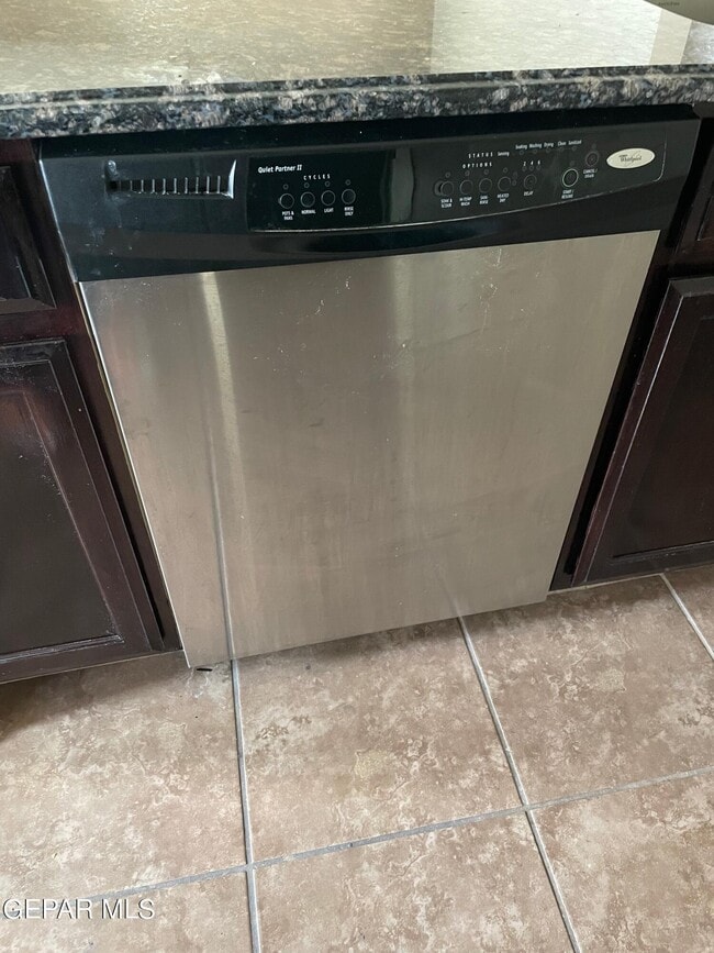 Building Photo - 3233 Muddy Point Ln