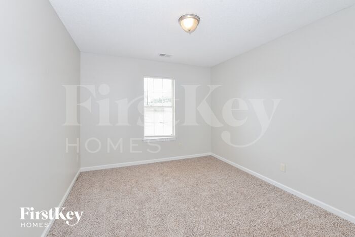 Building Photo - 7701 Belmont Run Cove
