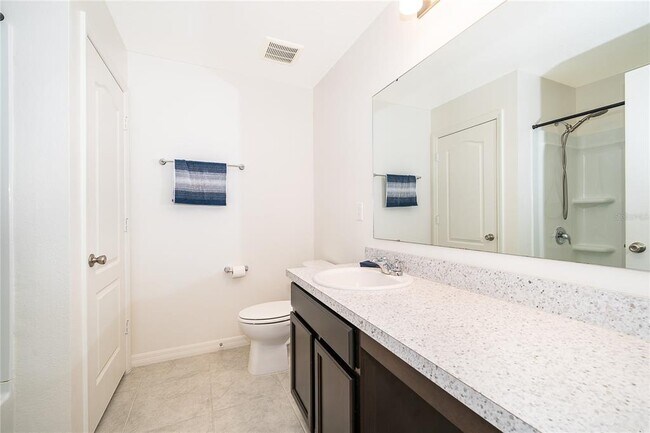 Building Photo - 2405 Bulrush Dr