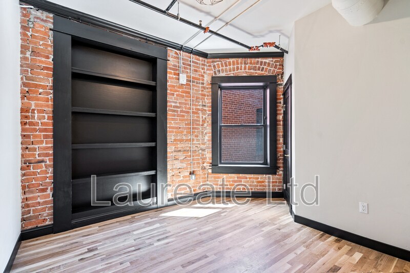 Building Photo - 1490 Lafayette St