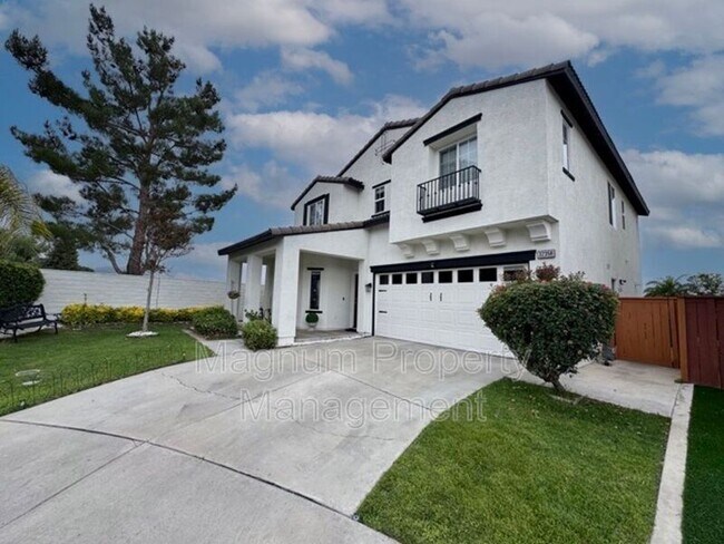 Building Photo - 32358 Gardenvail Dr