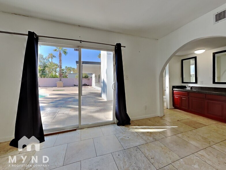 Building Photo - 6639 E Camino Santo