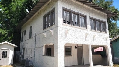 Building Photo - 137 S Stone St