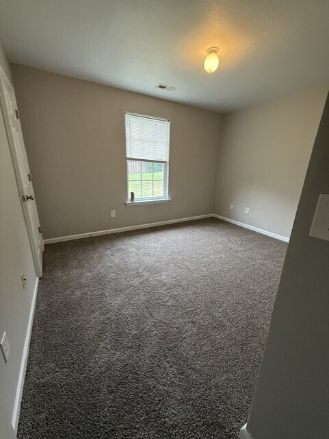 Building Photo - 305 Cool Embers Ln