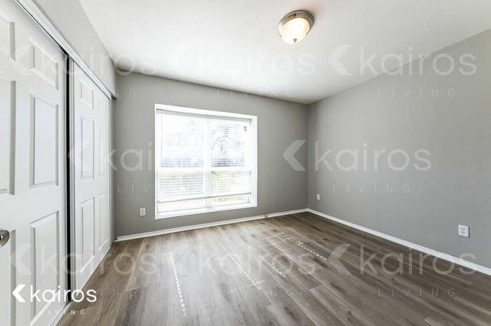 Building Photo - 9807 Tamalpais Dr