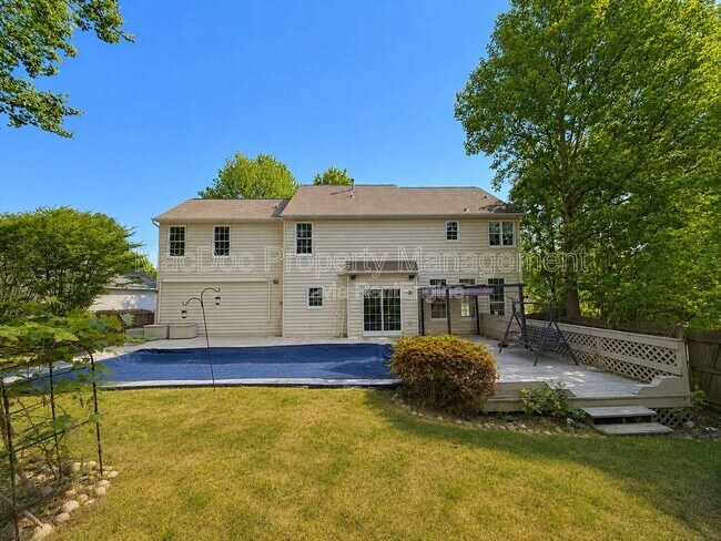 Building Photo - 10500 Westfield Ln