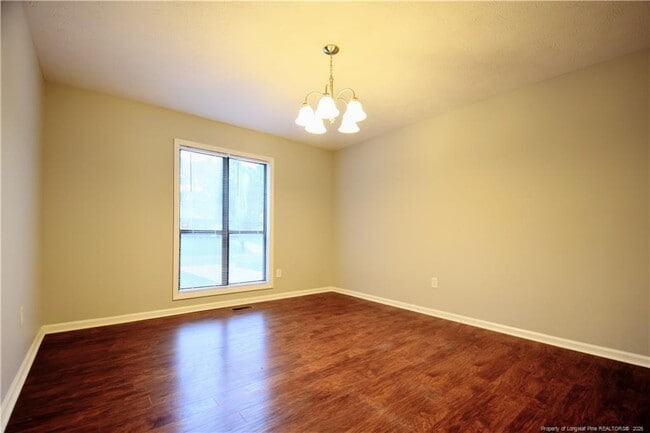 Building Photo - 6933 Woodmark Dr