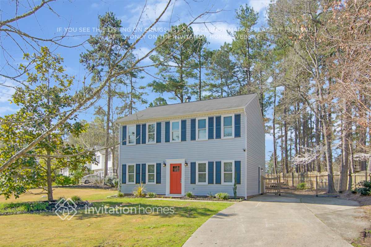 Building Photo - 51 Enesco Cir