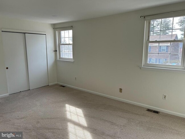 Building Photo - 25 Constitution Ave