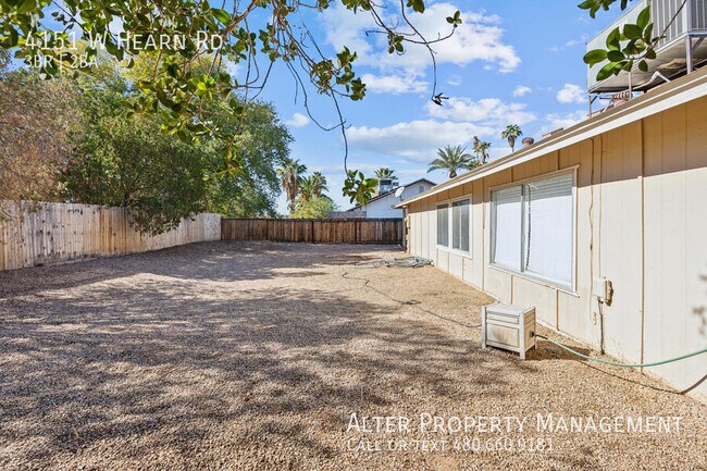 Building Photo - 4151 W Hearn Rd