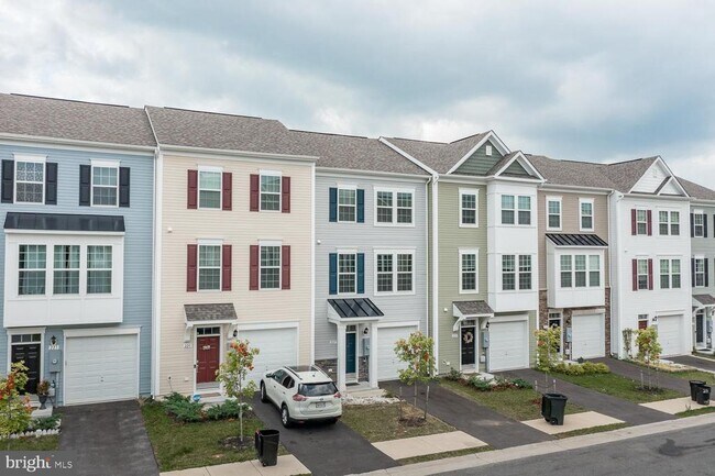 Building Photo - 227 Schramm Lp