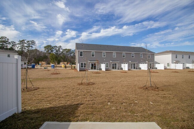 Building Photo - Pooler, GA