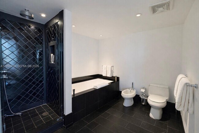 Building Photo - 101 20th St