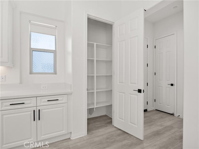 Building Photo - 27448 Pioneer Ct