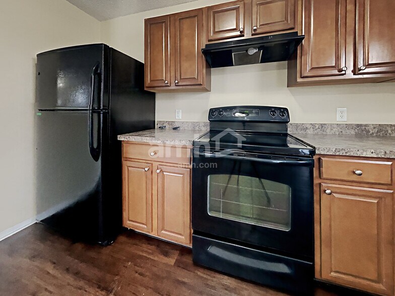 Building Photo - 1268 Weston Dr