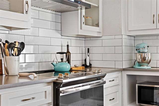 Building Photo - 407 S Marlborough Ave