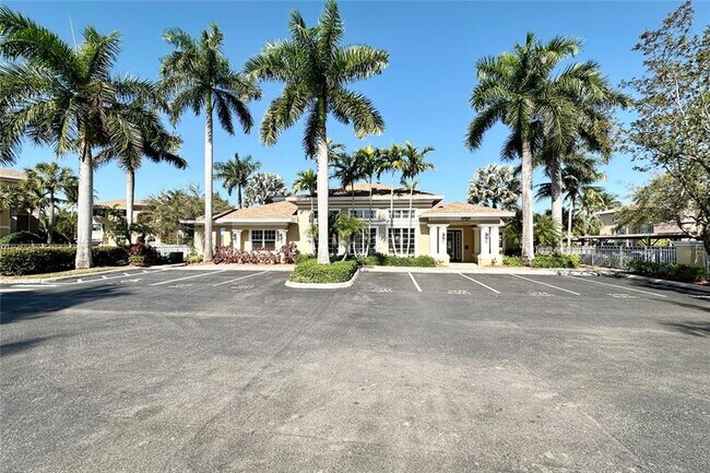 Building Photo - 6533 Emerald Dunes Dr