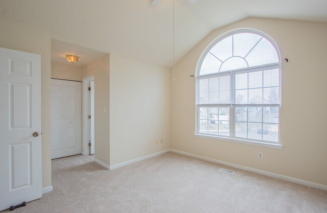 Building Photo - 247 Academy Ln