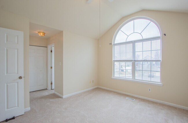 Building Photo - 3 Bedroom Twin Home - Middletown Appo School Dist