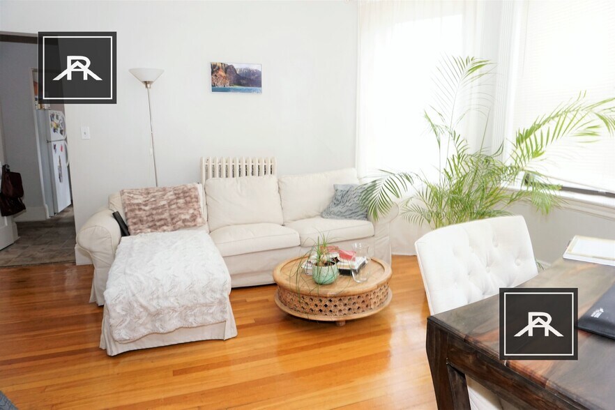 Building Photo - 52 Cummings Rd