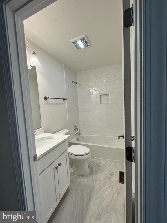 Building Photo - 300 Dixon St