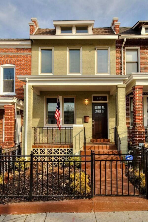 Building Photo - Charming 4-Bedroom Home Near H Street!