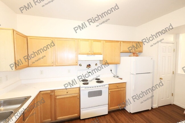 Building Photo - 8607 Millstream Dr