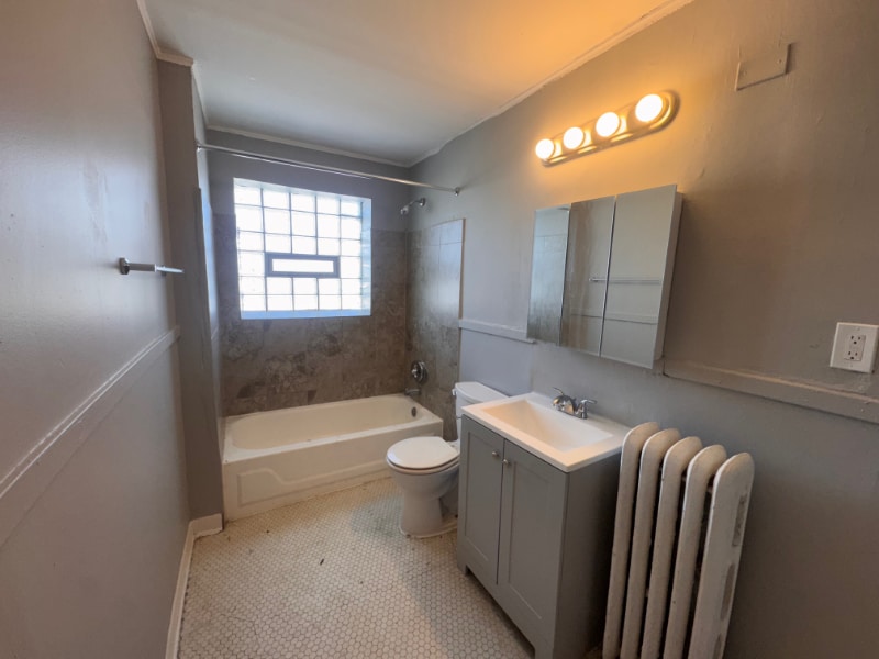 Building Photo - 37-39 W 14th Pl