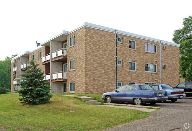 Building Photo - Pierce Butler