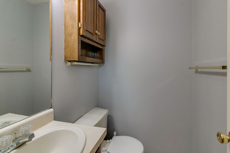 Building Photo - 207 Quail Ridge Rd