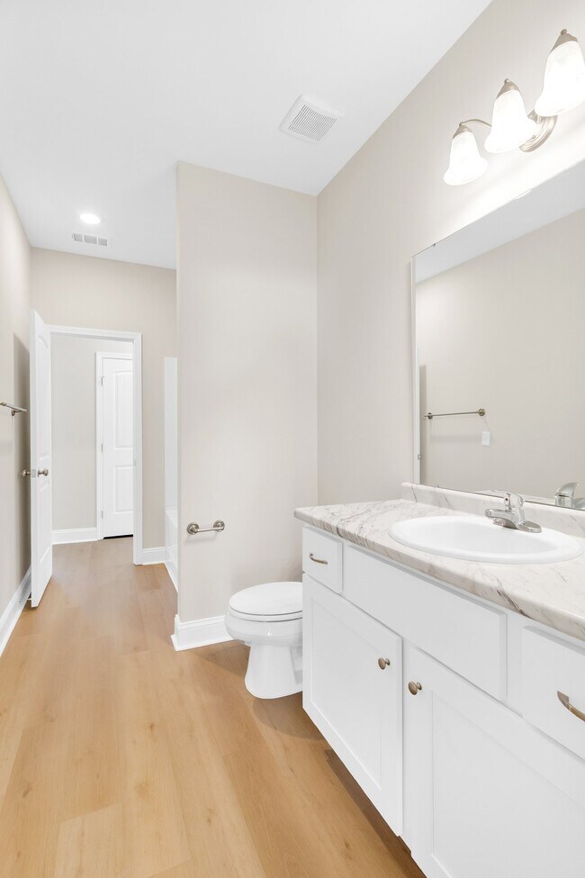 Building Photo - 1138 Hanover Ln