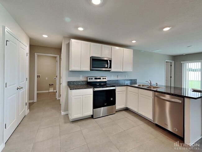 Building Photo - 3401 Autumn Amber Dr