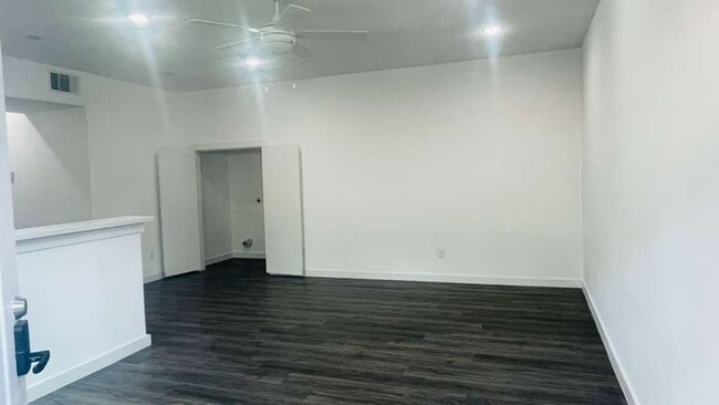 Building Photo - ? Brand-New Unit – 3 Bedrooms, 2.5 Bathrooms ?