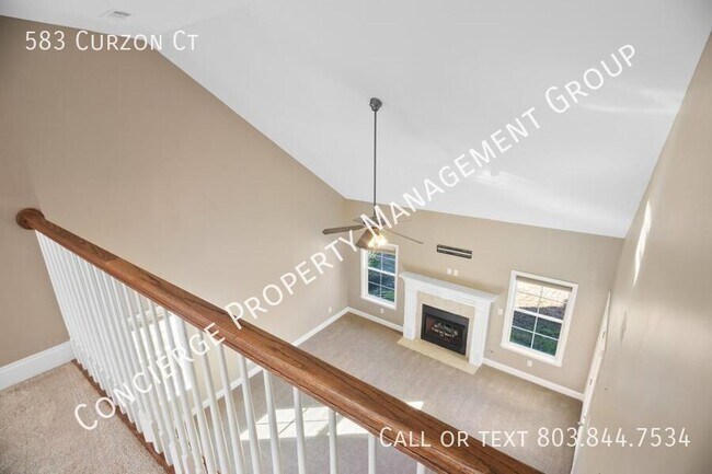 Building Photo - 583 Curzon Court