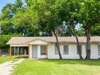 Building Photo - 300 Delmar Ct