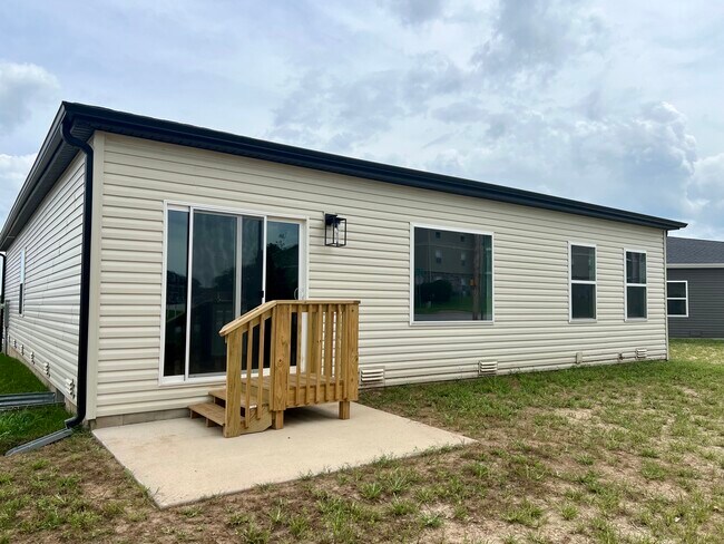 Building Photo - 3903 Appledore Ct