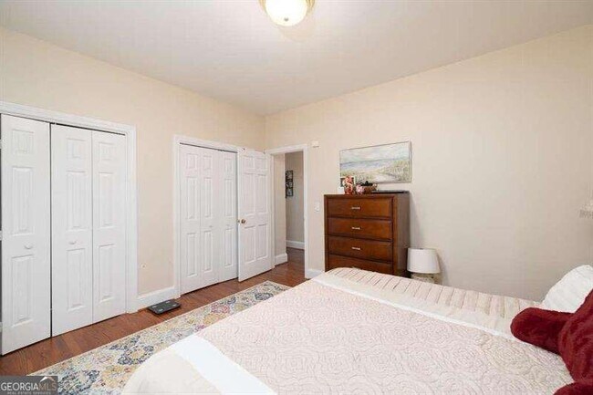 Building Photo - 160 Clipper Bay Dr