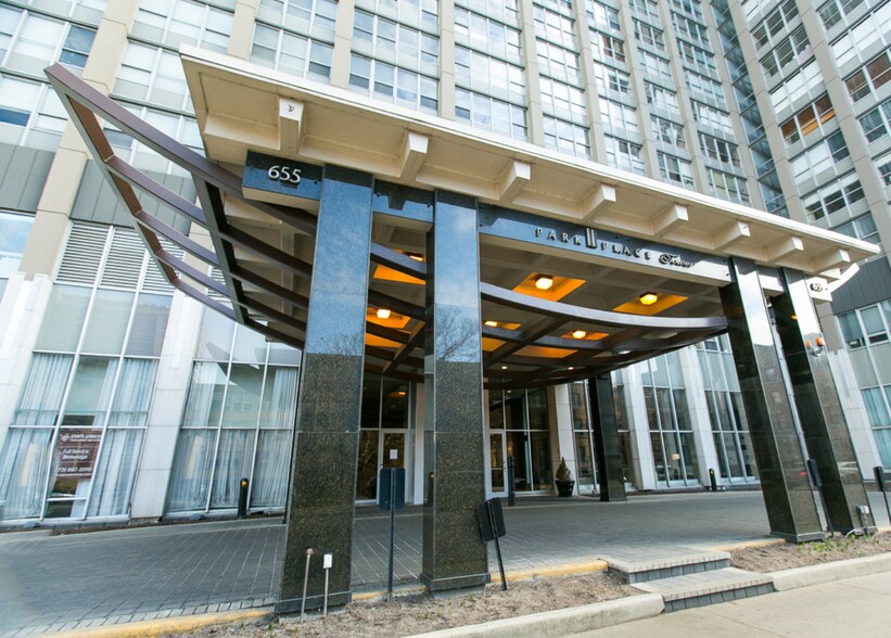 Building Photo - 655 W Irving Park Rd