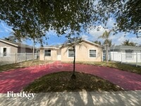 Building Photo - 19420 NW 32nd Ave